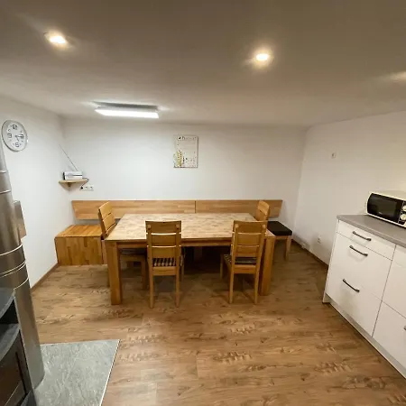 Διαμέρισμα Gaestehaus Gschwendtner