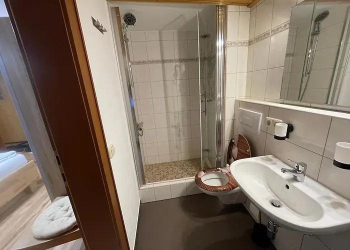 Gaestehaus Gschwendtner *